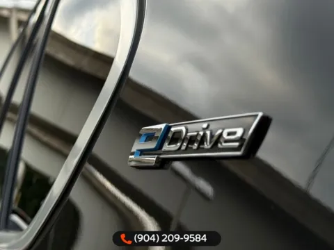 More photos of 2018 BMW X5 xDrive40e at AUTOLAND, FL