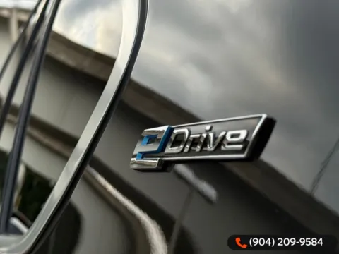 More photos of 2018 BMW X5 xDrive40e at AUTOLAND, FL