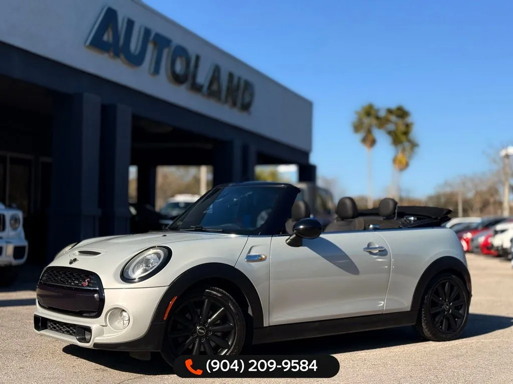 Silver 2019 MINI Cooper S Classic for sale in Jacksonville, FL
