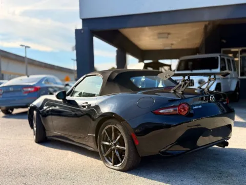 More photos of 2017 Mazda Miata Grand Touring at AUTOLAND, FL