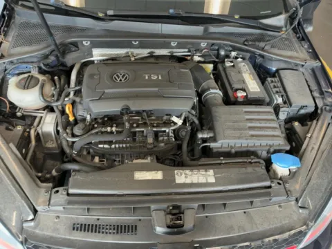 Photos of 2015 Volkswagen Golf GTI 2.0T SE for sale in Jacksonville, FL at AUTOLAND