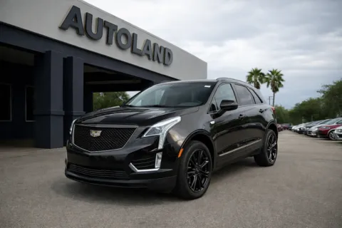 Black 2018 Cadillac XT5 Luxury for sale in Jacksonville, FL