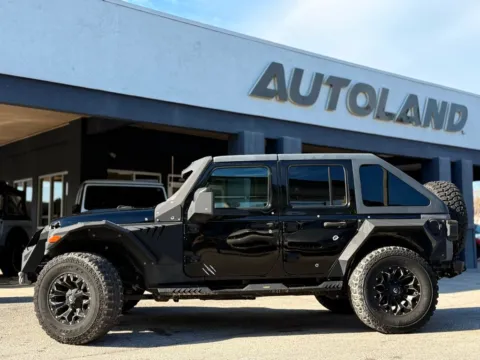 More photos of 2018 Jeep Wrangler Unlimited Rubicon at AUTOLAND, FL