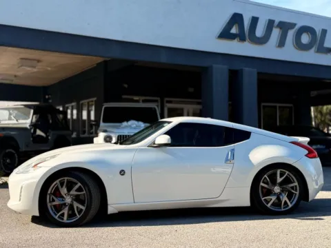 More photos of 2013 Nissan 370Z Touring at AUTOLAND, FL