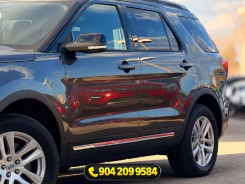 More photos of 2018 Ford Explorer XLT at AUTOLAND, FL