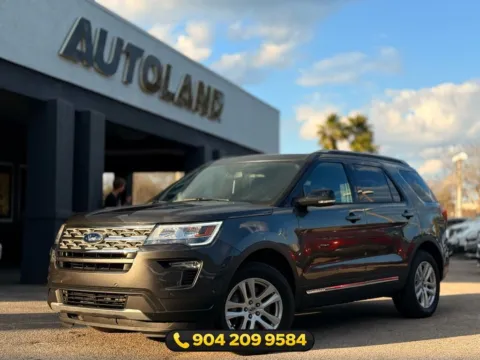 Gray 2018 Ford Explorer XLT for sale in Jacksonville, FL