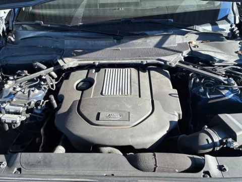 Photos of 2018 Land Rover Discovery HSE for sale in Jacksonville, FL at AUTOLAND