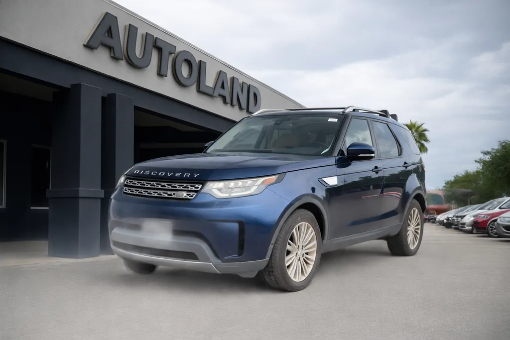 Blue 2018 Land Rover Discovery HSE for sale in Jacksonville, FL