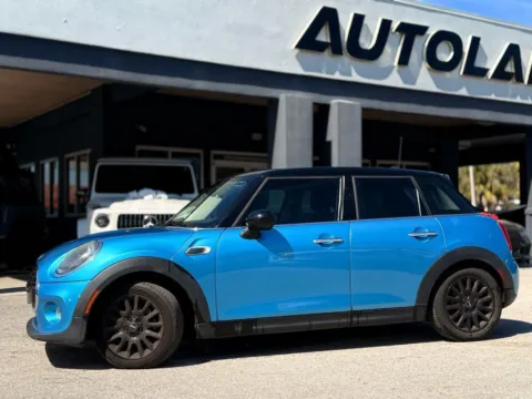 More photos of 2019 MINI Cooper Classic at AUTOLAND, FL