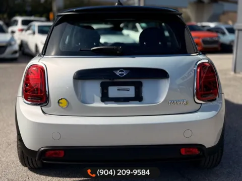 More photos of 2022 MINI Cooper SE Electric Signature at AUTOLAND, FL