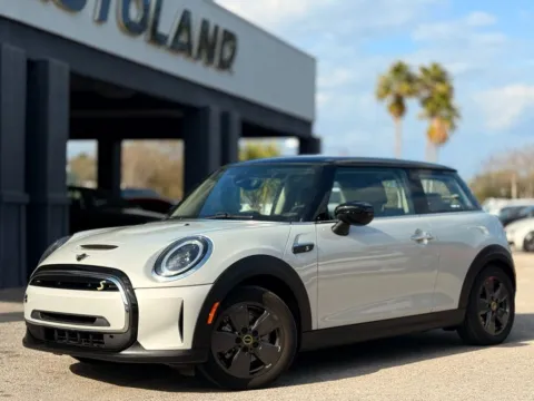 White 2022 MINI Cooper SE Electric Signature for sale in Jacksonville, FL