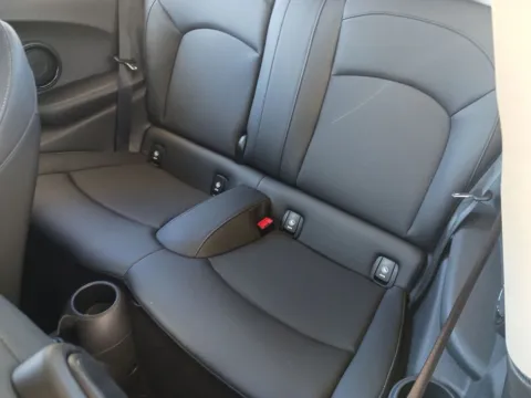 More photos of 2022 MINI Cooper SE Electric Signature at AUTOLAND, FL