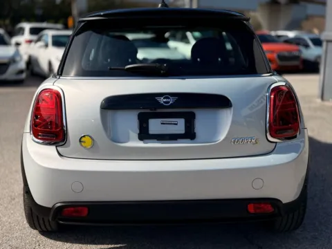 More photos of 2022 MINI Cooper SE Electric Signature at AUTOLAND, FL