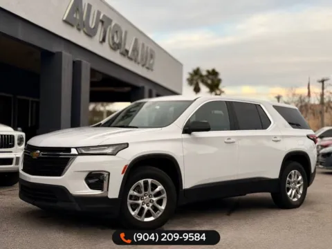 White 2023 Chevrolet Traverse LS for sale in Jacksonville, FL
