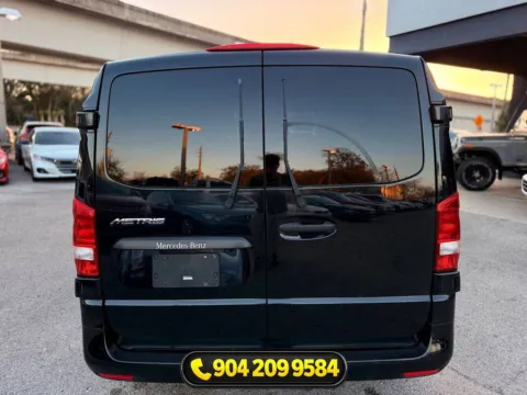 More photos of 2018 Mercedes-Benz Metris Passenger at AUTOLAND, FL