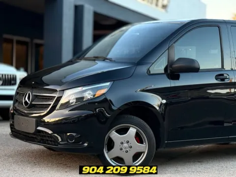 Photos of 2018 Mercedes-Benz Metris Passenger for sale in Jacksonville, FL at AUTOLAND