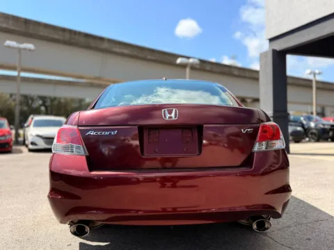 More photos of 2009 Honda Accord EX-L at AUTOLAND, FL