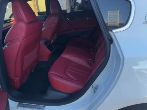 More photos of 2018 Maserati Quattroporte S GranSport at AUTOLAND, FL