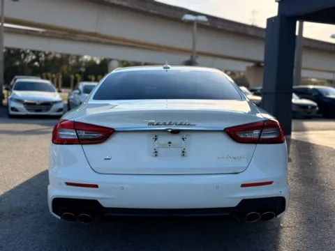 More photos of 2018 Maserati Quattroporte S GranSport at AUTOLAND, FL