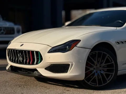 Photos of 2018 Maserati Quattroporte S GranSport for sale in Jacksonville, FL at AUTOLAND