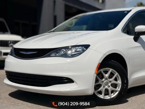 Photos of 2017 Chrysler Pacifica LX for sale in Jacksonville, FL at AUTOLAND