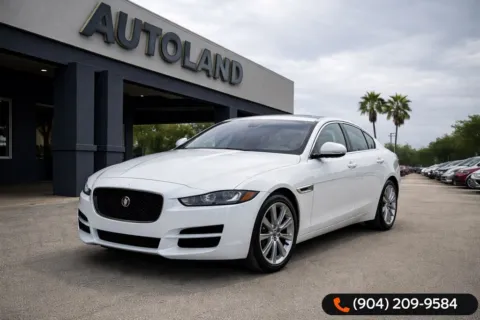 White 2019 Jaguar XE 25t for sale in Jacksonville, FL