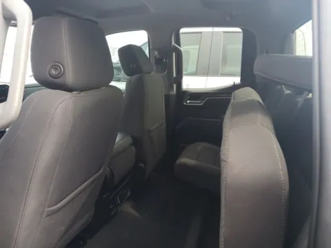 More photos of 2022 GMC Sierra 1500 Elevation at AUTOLAND, FL