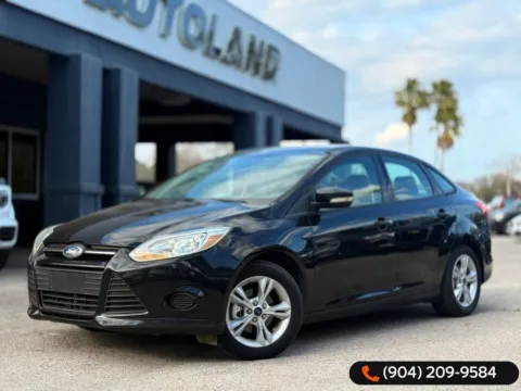 Black 2014 Ford Focus SE for sale in Jacksonville, FL