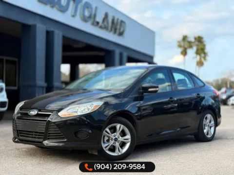 Black 2014 Ford Focus SE for sale in Jacksonville, FL