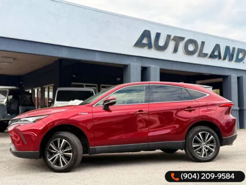 More photos of 2021 Toyota Venza LE at AUTOLAND, FL