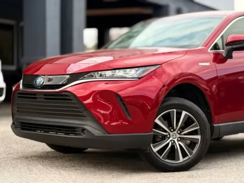 Photos of 2021 Toyota Venza LE for sale in Jacksonville, FL at AUTOLAND