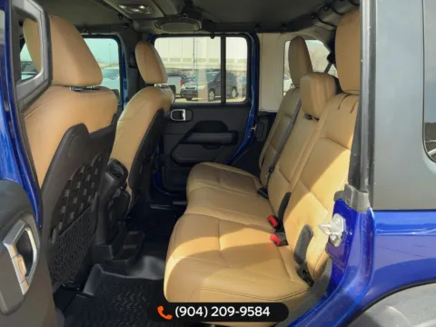 More photos of 2019 Jeep Wrangler Unlimited Rubicon at AUTOLAND, FL