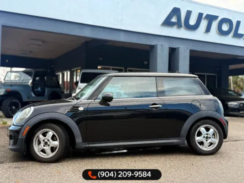 More photos of 2011 MINI Cooper at AUTOLAND, FL
