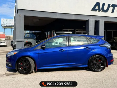 More photos of 2015 Ford Focus ST at AUTOLAND, FL