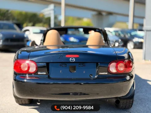 More photos of 2002 Mazda Miata at AUTOLAND, FL