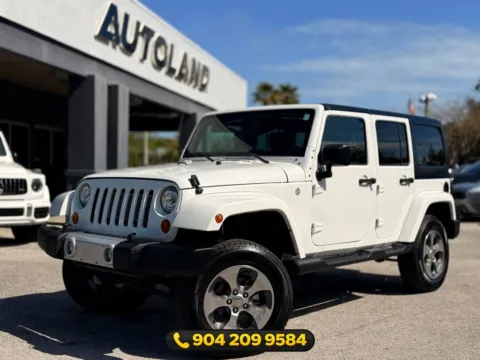 White 2017 Jeep Wrangler Unlimited Sahara for sale in Jacksonville, FL