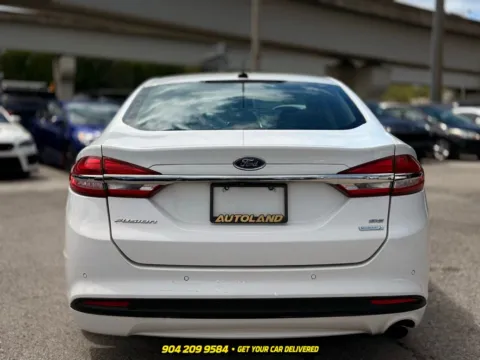 More photos of 2017 Ford Fusion SE at AUTOLAND, FL