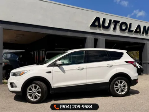 More photos of 2017 Ford Escape SE at AUTOLAND, FL