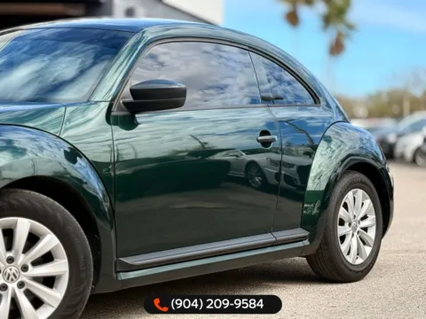 More photos of 2014 Volkswagen Beetle 2.5L Entry at AUTOLAND, FL