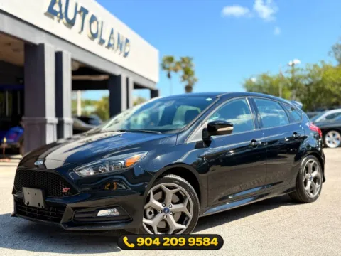 Black 2018 Ford Focus ST for sale in Jacksonville, FL