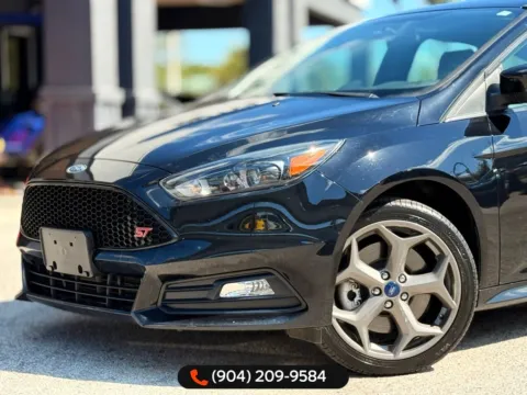 Photos of 2018 Ford Focus ST for sale in Jacksonville, FL at AUTOLAND
