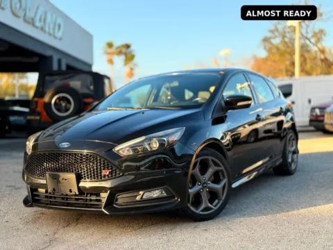 Photos of 2018 Ford Focus ST for sale in Jacksonville, FL at AUTOLAND
