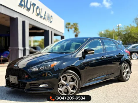 Black 2018 Ford Focus ST for sale in Jacksonville, FL