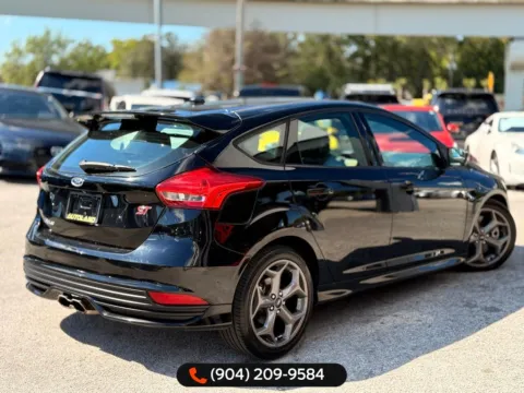 More photos of 2018 Ford Focus ST at AUTOLAND, FL