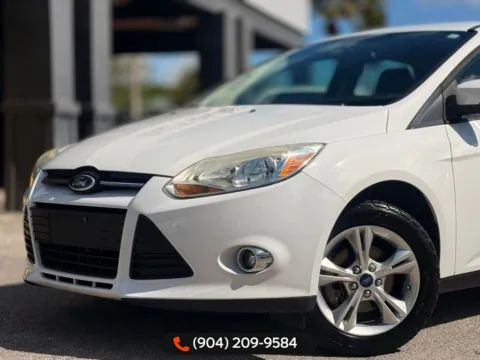 Photos of 2013 Ford Focus SE for sale in Jacksonville, FL at AUTOLAND