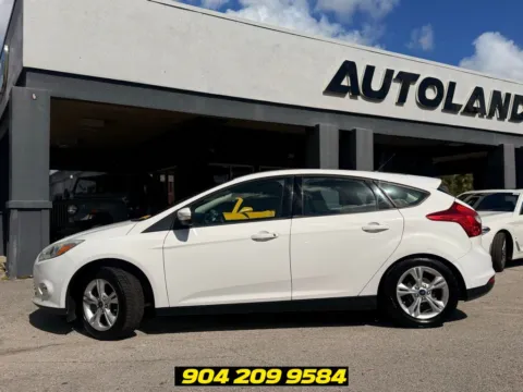 More photos of 2013 Ford Focus SE at AUTOLAND, FL