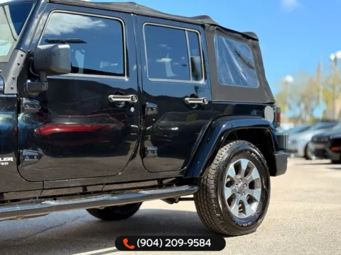 More photos of 2017 Jeep Wrangler Unlimited Rubicon at AUTOLAND, FL