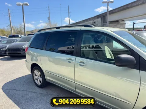 More photos of 2007 Toyota Sienna CE at AUTOLAND, FL