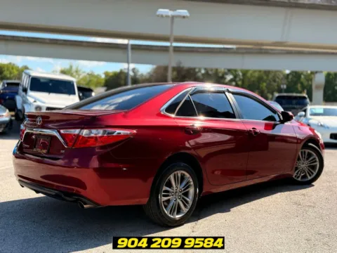 More photos of 2017 Toyota Camry SE at AUTOLAND, FL