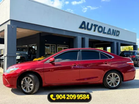 More photos of 2017 Toyota Camry SE at AUTOLAND, FL